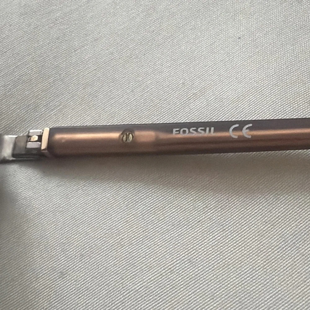 Fossil fos 7041